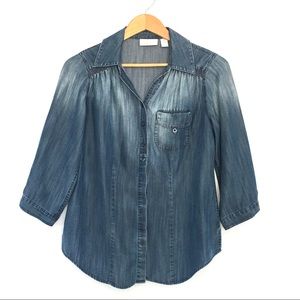 CHICO’S Pocket Detail Chambray Shirt